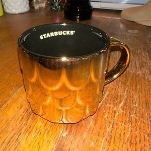 Starbucks 2019 Holiday Gold Mermaid Scale Coffee Mug 14 oz Limited Ed.